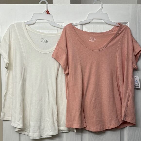 Women's Tops Time and Tru Women's Seamed T-Shirt Size M - Picture 1 of 1
